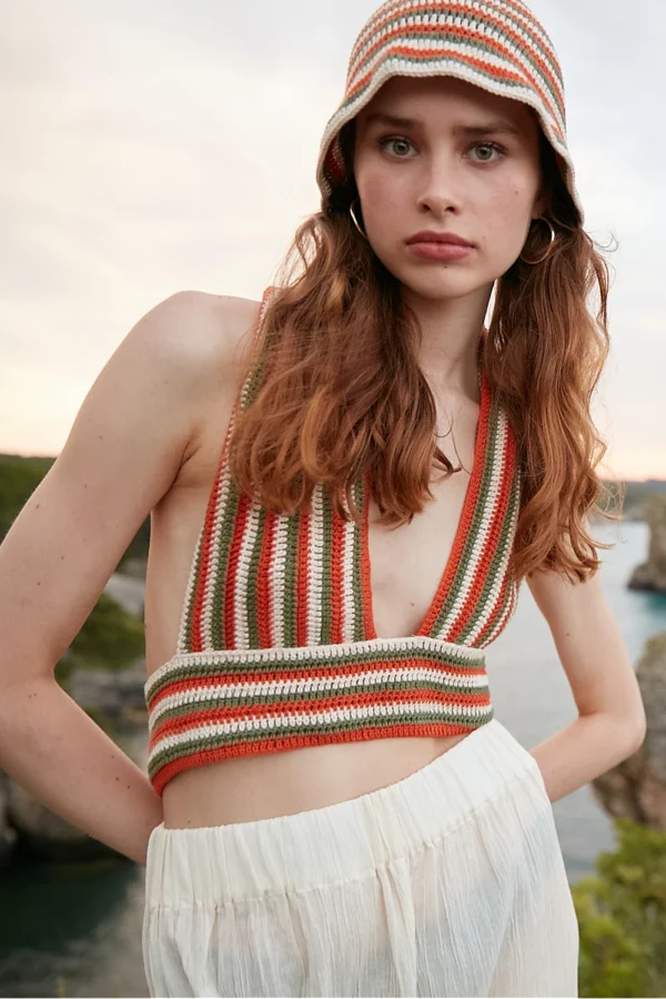 Hand Knitted Crop Sun