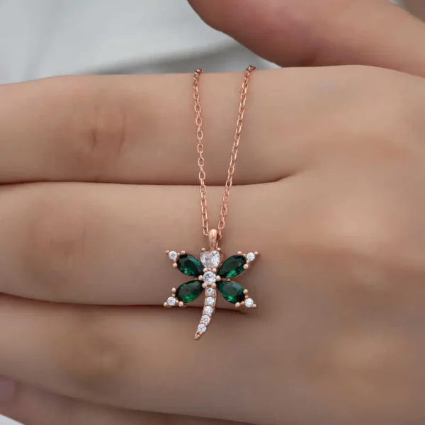 925k Exquisite Rose Gold Dragonfly Women’s Necklace With Sparkling Emerald